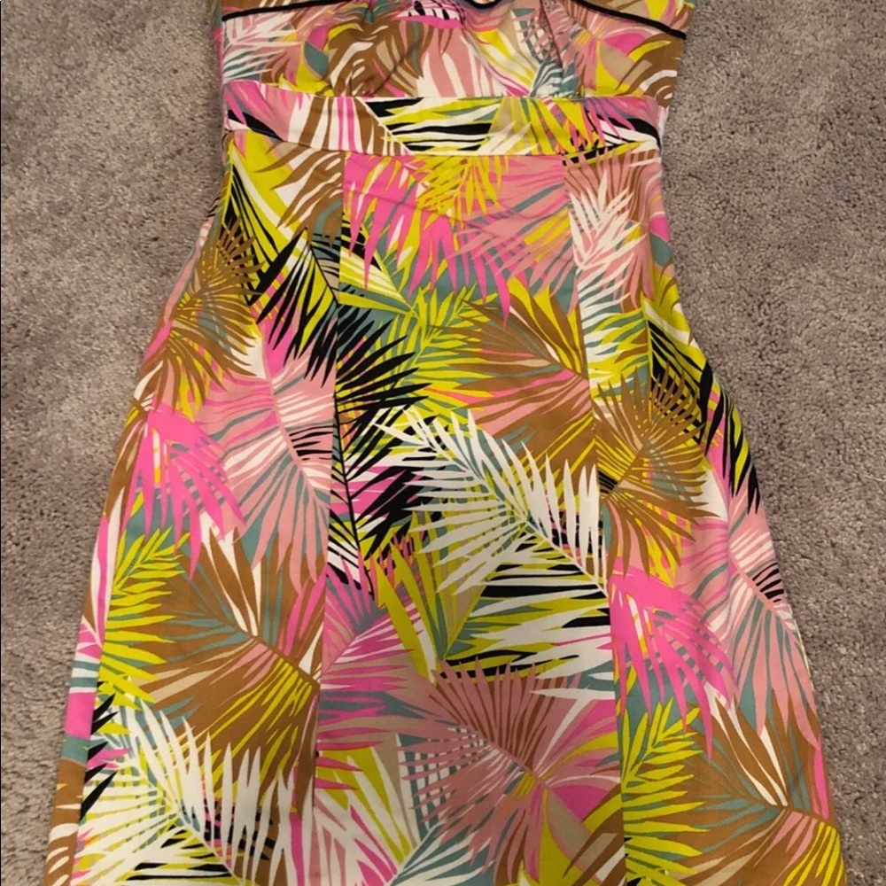 Tropical 🏝 print dress